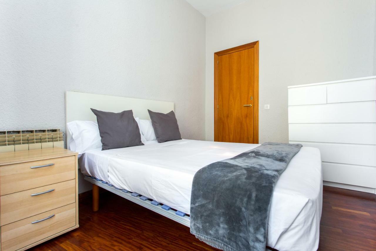 Friendly Rentals Rambla Flower Barcelona Exterior photo